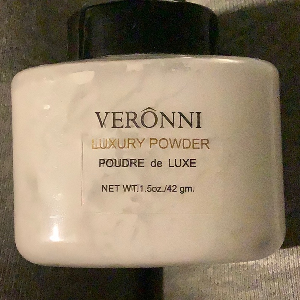 VERONNI LUXURY POWDER ** brand new w/o box.